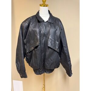 VINTAGE  Black Leather Bomber Jacket Classic‎ Zip Front Pockets Size medium